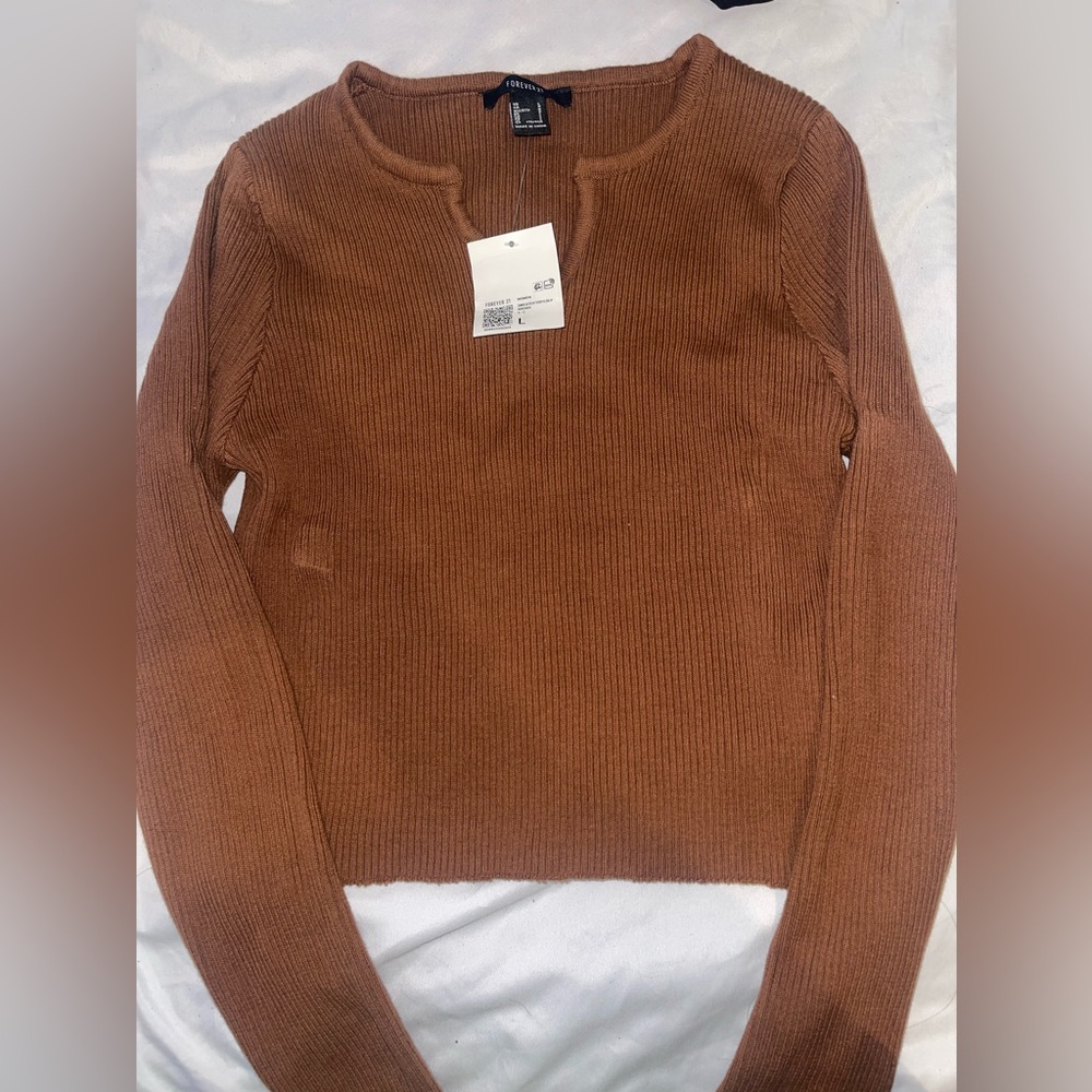 Forever 21 Sweatshirt ,NWT